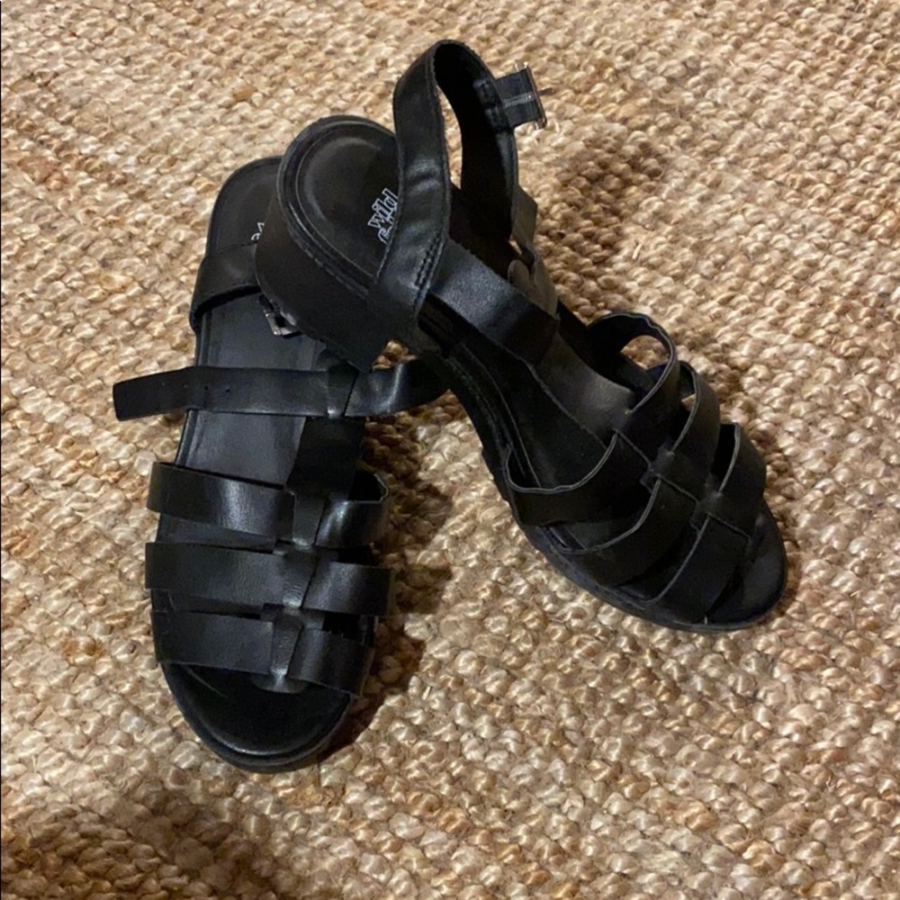 Platform sandal